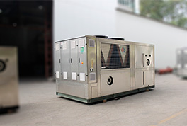 恒星再放猛料！±0.5℃冷水機(jī)組恒溫出水